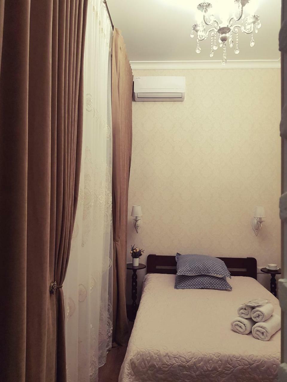 Mini Otel Cozy Patio Odessa Exterior foto